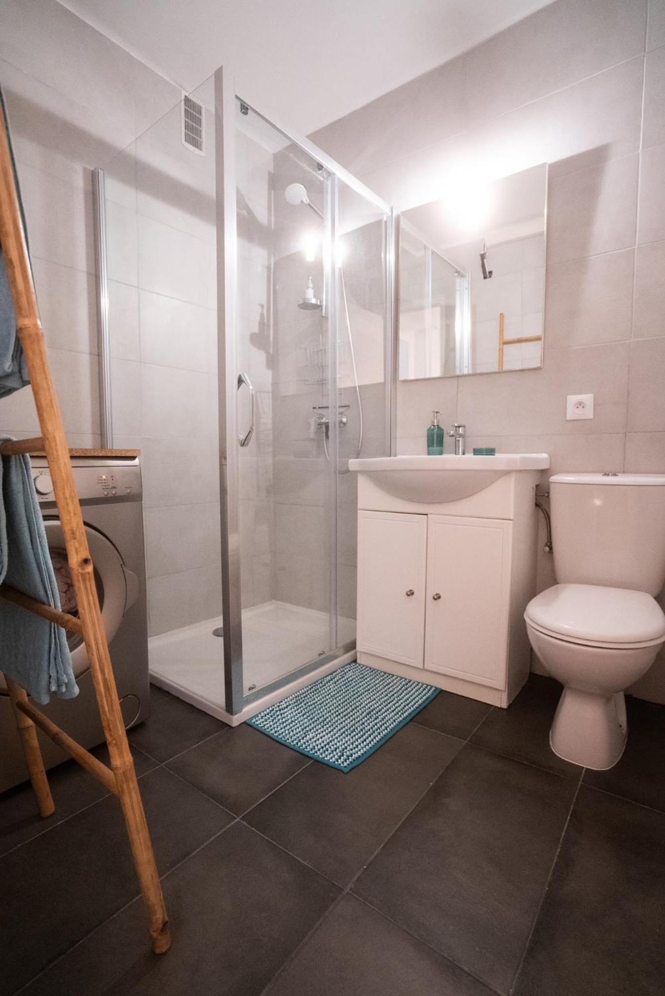 Apartment Bleu Azur